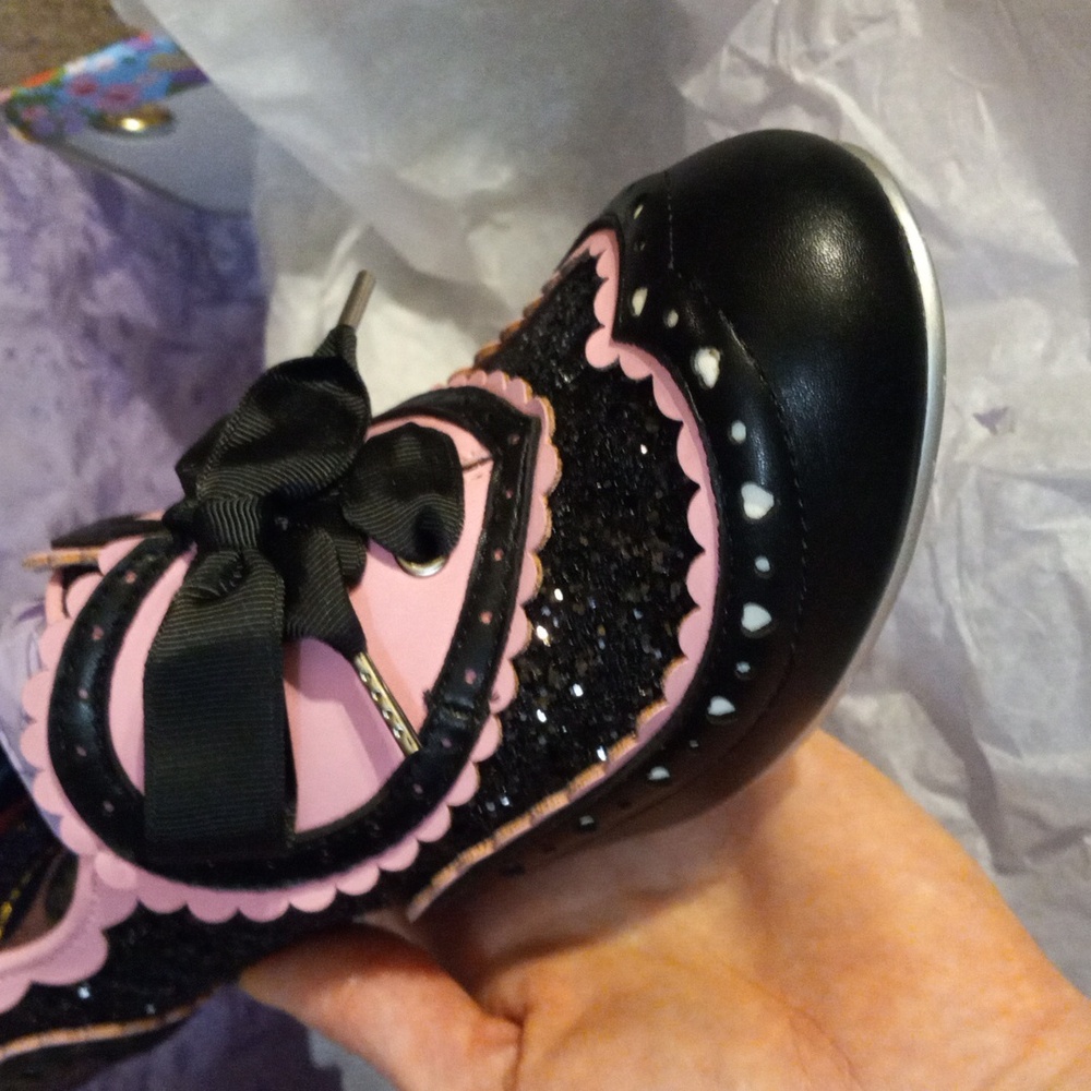 New Glitter Black JAZZ CAT IRREGULAR CHOICE heels, size 10.5, 41 - Picture 4 of 11